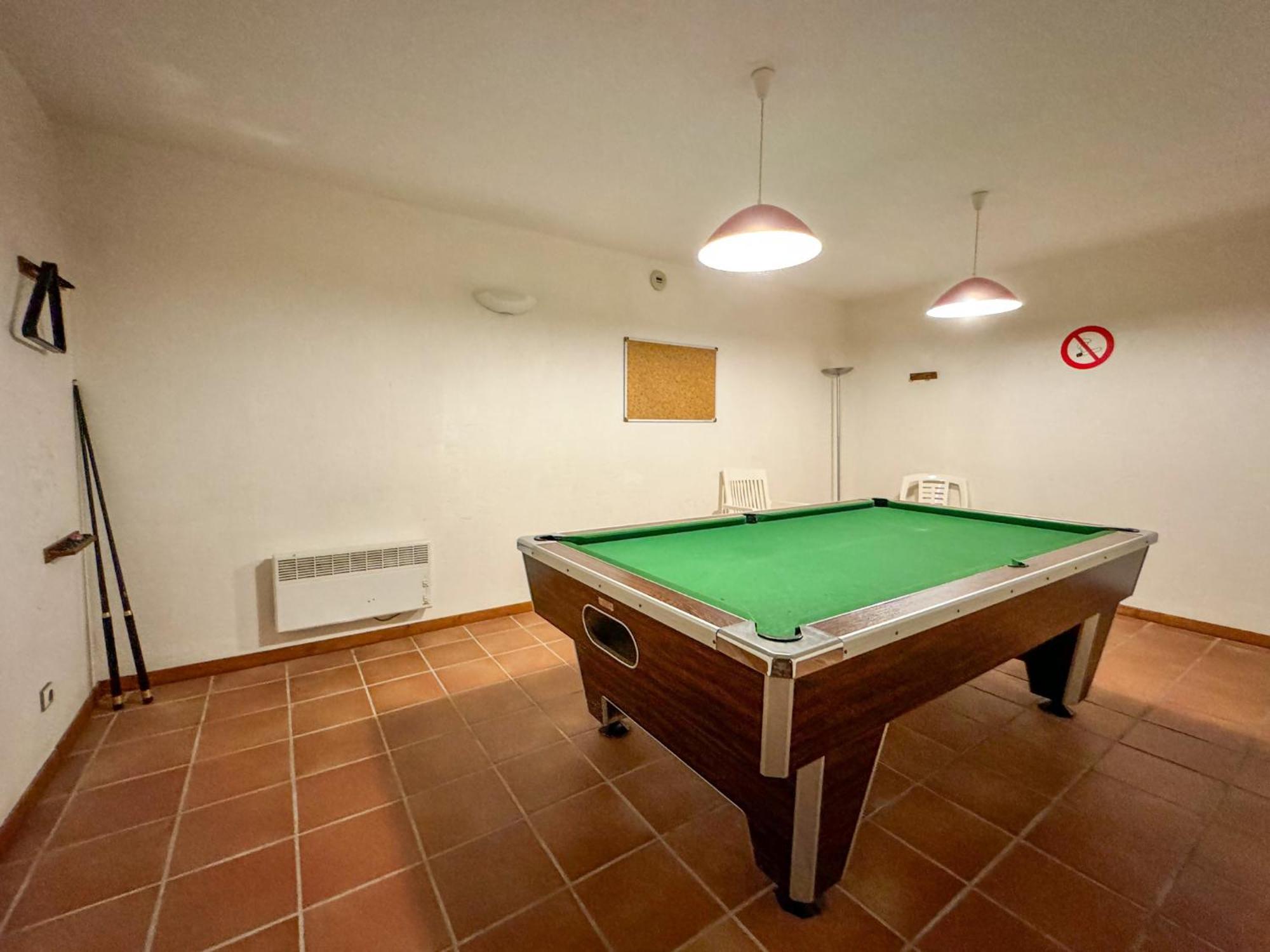 Ideal Parejas En Apartment